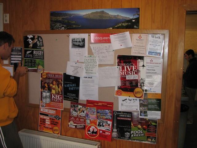 2007-06-14 NZ Queenstown, Wanaka IMG_9545 Most backpackers have a bulletin board.  This one is at Deco Backpackers in Queenstown